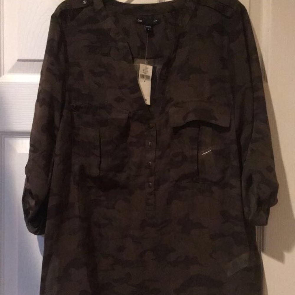 Gap Army Camo Top